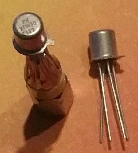 Pezzi bfw30 npn - 2, transistor