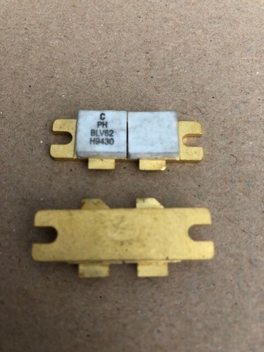 Pezzo blv62 transistor di - transistor,